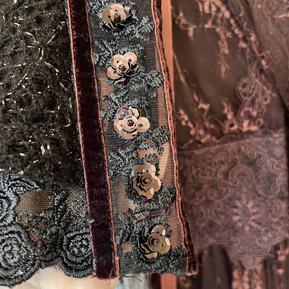 2.1.3 Anthropology lace dress with inner slip - Picture 9 of 13